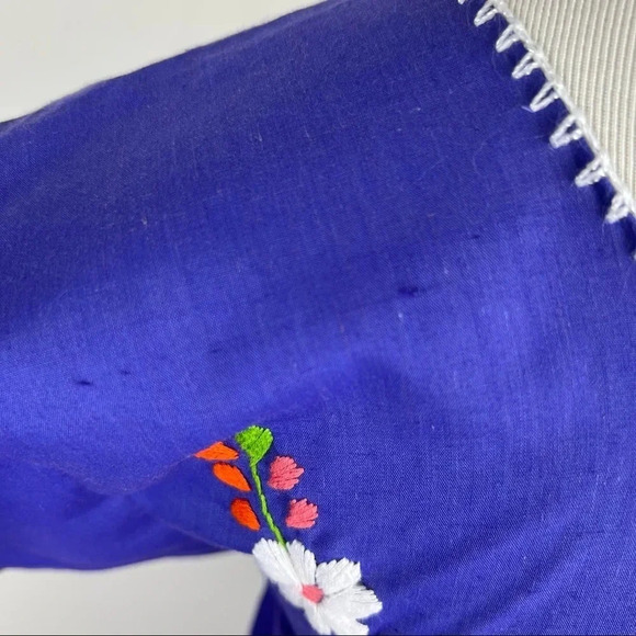 Vintage 70s Mexican Floral Embroidery Embroidered Boho Mini Dress - Picture 7 of 7